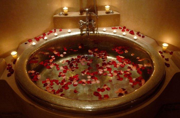 10 Bathroom Decorating Ideas For A Sexy Valentine S Night Founterior