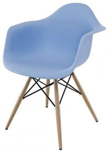 Dining Armchair in Blue with wooden legs in the base