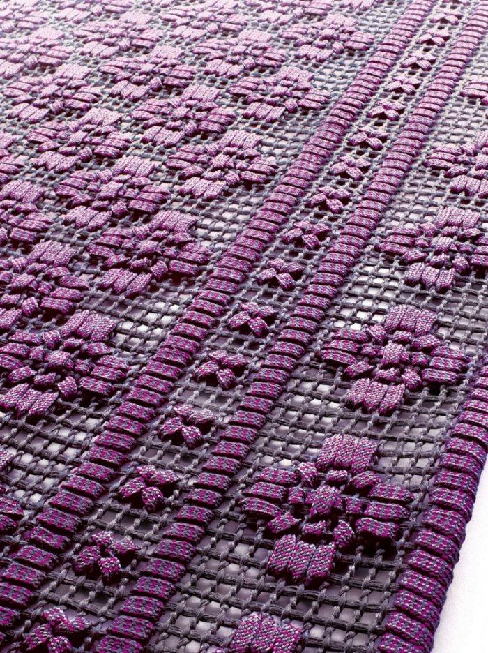 Paola Lenti used all her imagination to create the carpet