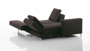 The sofa made by Bruehl has a compeltely elegant and modern lines.