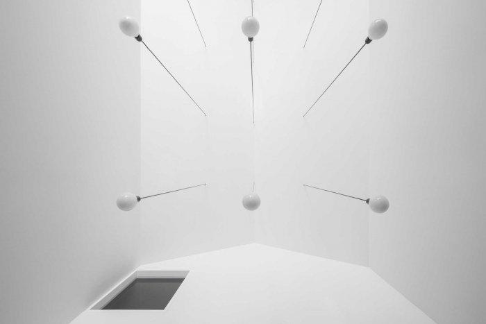Hanging Lighting - Stylish and Modern Dental Studio Design in Portugal