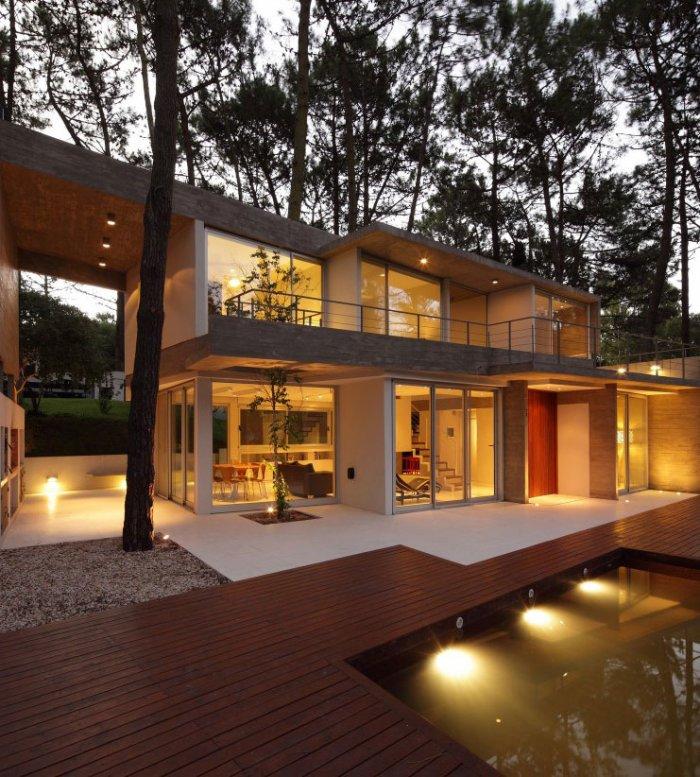 Lovely Home – Gorgeous Contemporary Home in USA surrounded by Forest