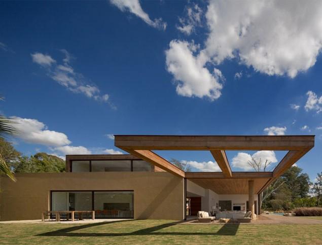 Lovely Home – Beautiful Contemporary Summer House Design in Brazil