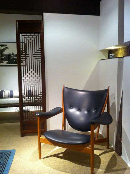 Armchair - Contemporary House Interior Design in Japanese Style