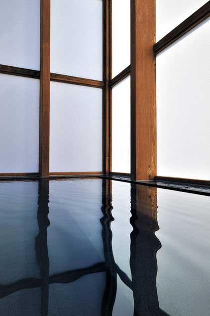 Mushiko Windows - Contemporary House Interior Design in Japanese Style