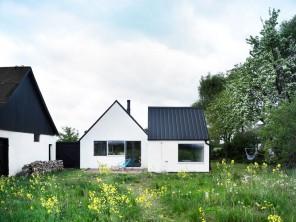 Small Scandinavian Eco House Nested in Österlen