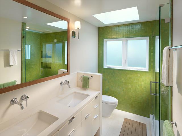 10 Stunning Contemporary white and green bathroom design Ideas for a Lovely Home