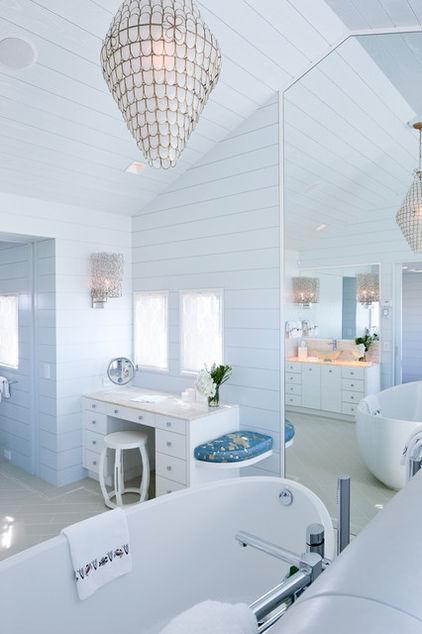 Cozy bathroom design in white - Meanings and Feelings for Interior Design and Decorating