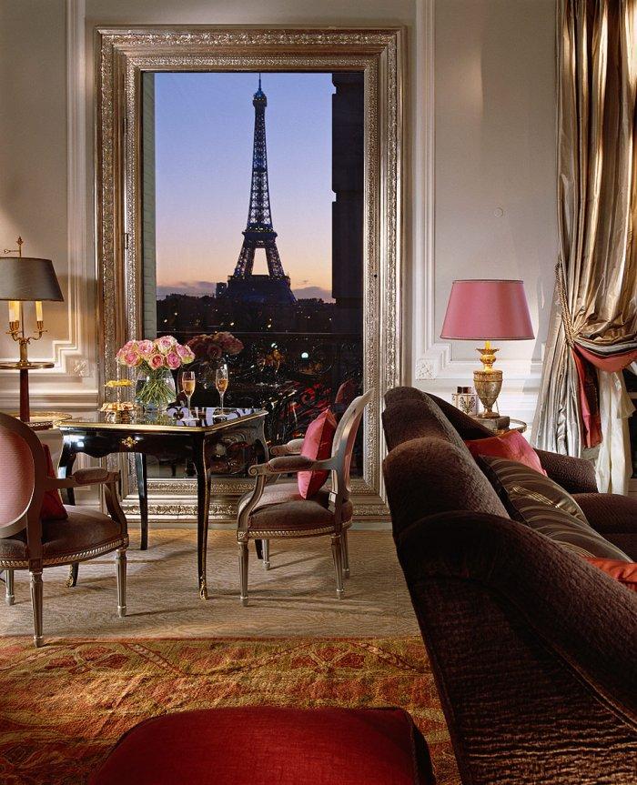 Classical Paris apartment overviewing the eiffel tower - Home Framed Views - Amazing Collection of Sceneries