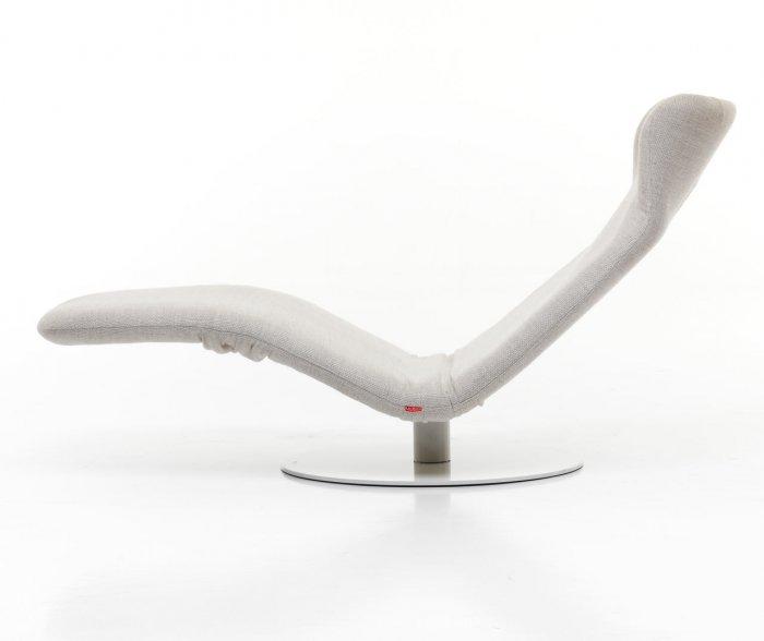 Adjustable Lounge Chair Design by Mussi