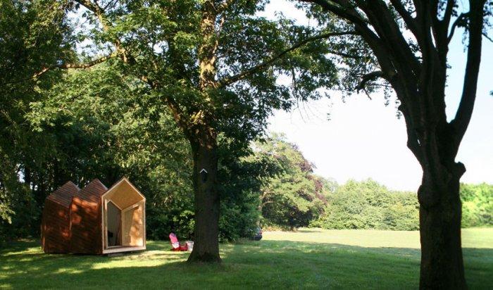 Architecture of Small Couple Retreat - The Hermit Houses