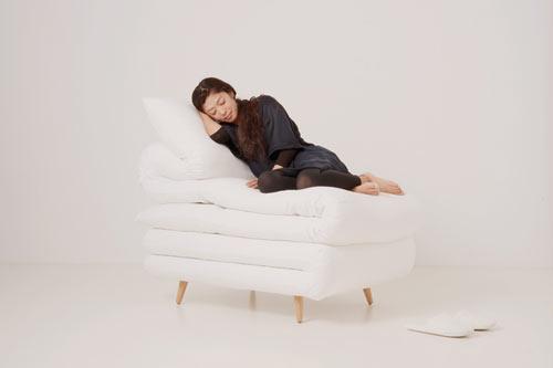 White comfortable chair made of pillows - Exciting and Creative Sitting Furniture Design Examples