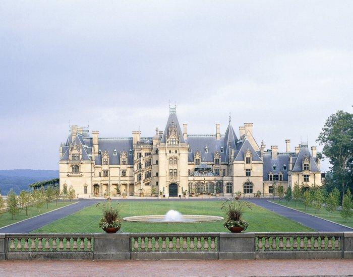 Biltmore - French Style Château Architecture - 14 Amazing Houses