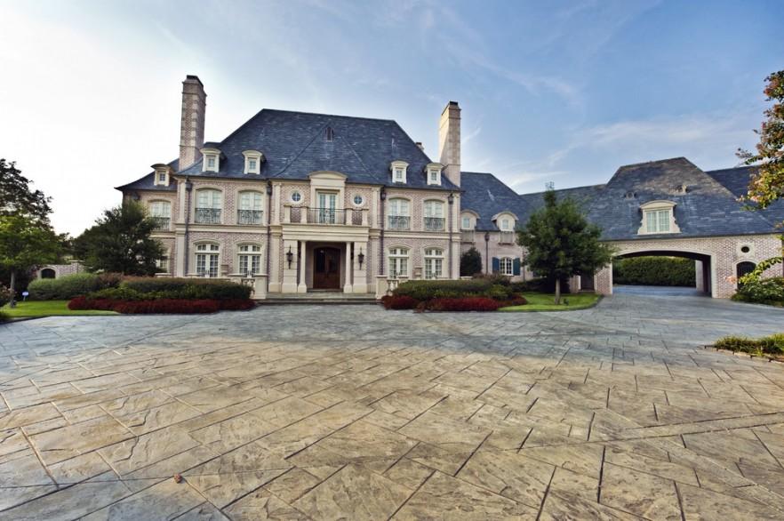 French Style Château Architecture - 14 Amazing Houses | Founterior