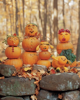 Gourd Family - How to Decorate your Outdoor Areas for Halloween