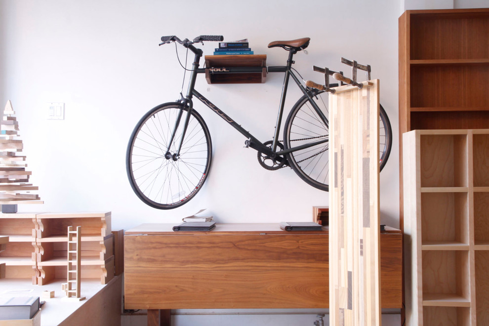 Bicycle placed on a wall bike holder - Living in a Romantic Apartment in Montreal 