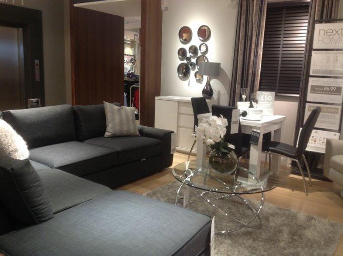Black and white small living room interior design - Trends in Colors for Autumn/Winter 2013