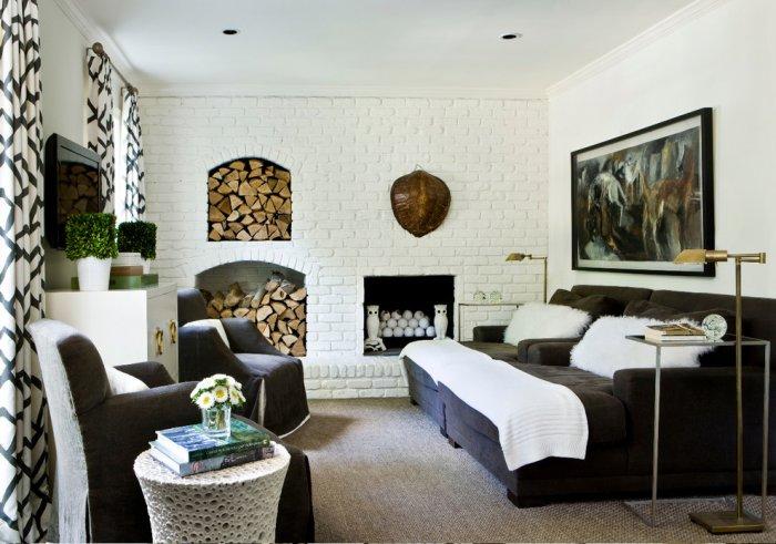 Classic black and white bedroom design - 8 Residential Interior Inspiring Examples