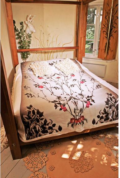 Cozy bed with bedsheets of forest elements - The bedroom furniture of you dreams