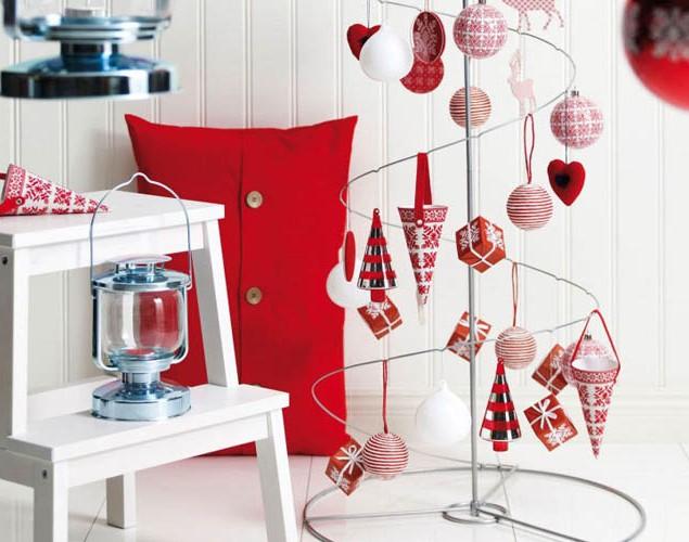 10 Simple and Elegant Christmas Decorating Ideas