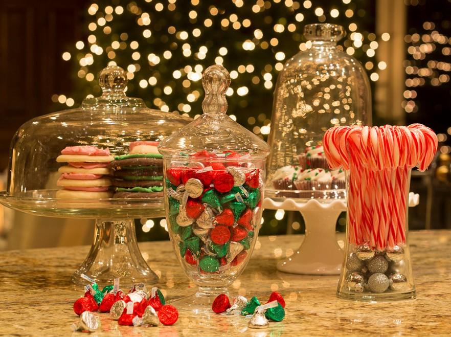 Simple and Elegant Budget Christmas Decorating Ideas | Founterior