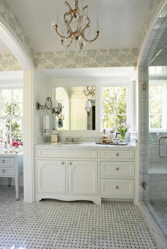 Elegant white luxury bathroom interior design - Stunning Family Mansion in Minnesota