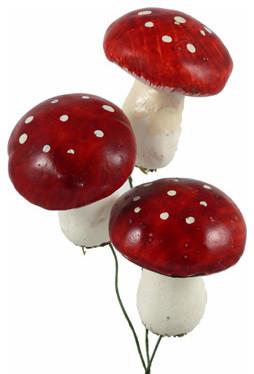 Red mushrooms Christmas decorations - Lovely Decorating Ideas with Scandinavian Touch