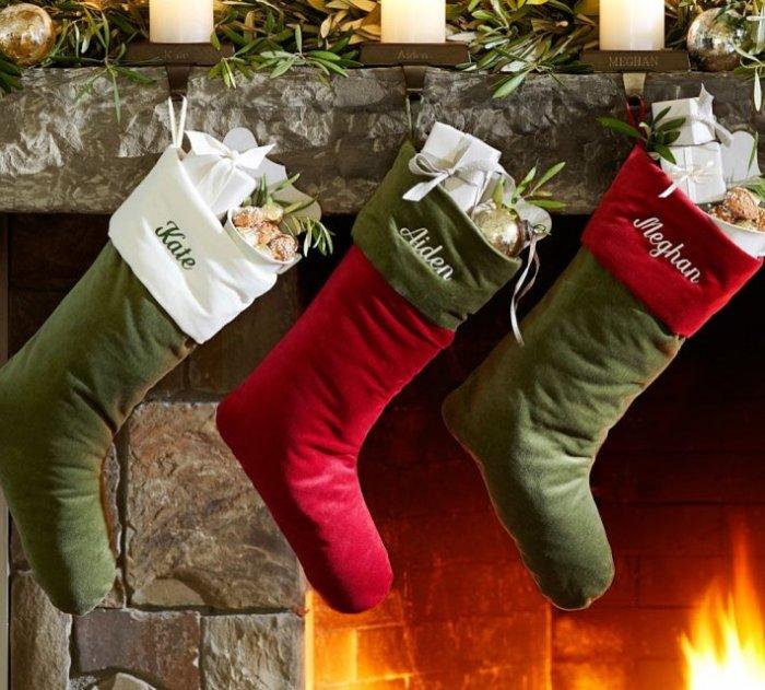 Velvet Stocking-20 Christmas Stockings Ideas that Cheer Up the Interior