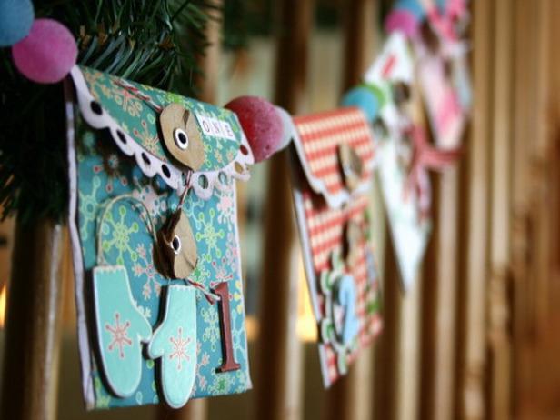 Christmas advent calendar made of envelopes - 14 Charming Decoration Ideas for Cozy Homes