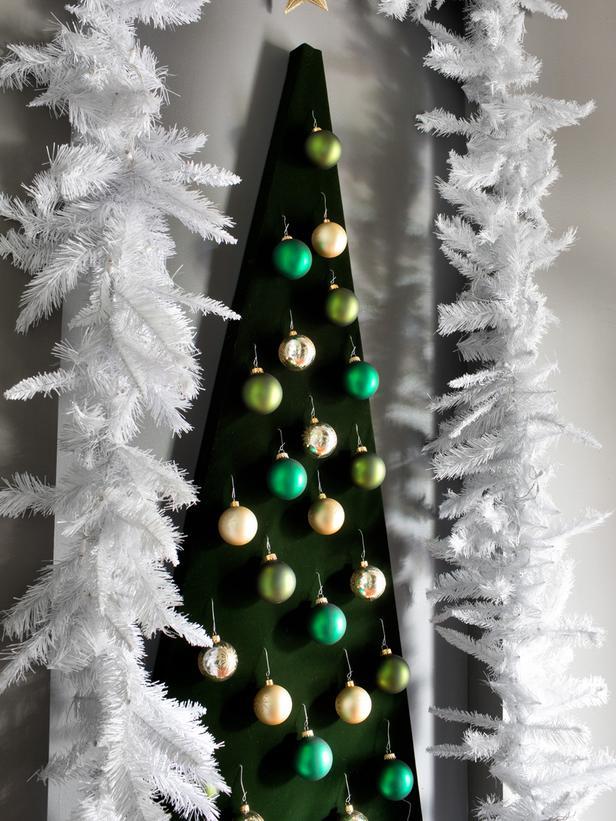 Modern DIY wall-mounted Christmas tree - 10 Splendid and Creative DIY Trees