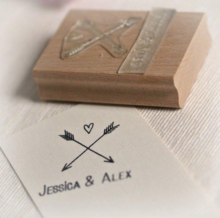 Arrow And Heart Stamp-10 beautiful and lovely gift ideas for February 14th