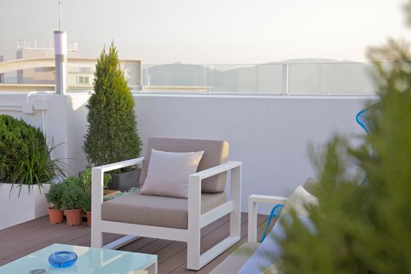  Stylish patio chair in beige - Simplicity Design by Urban Design & Build Ltd
