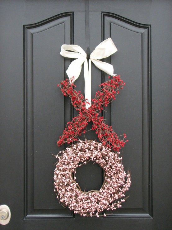 Xo hugs & kisses Valentine wreath-Home decoration ideas for February 14th