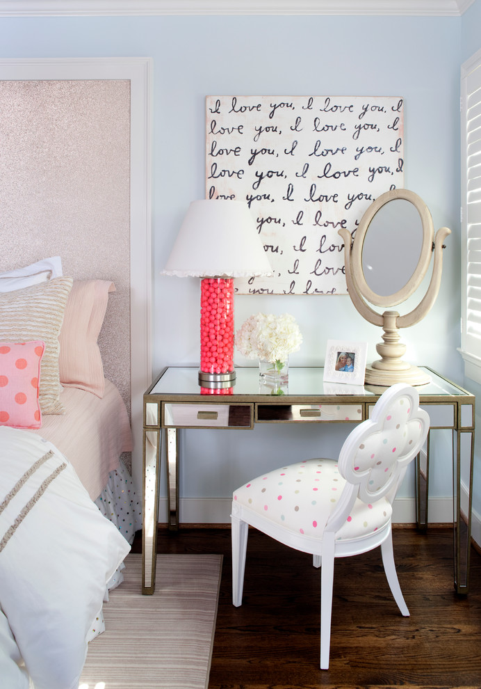 Beautiful DIY wall art devoted to love - Create an Atmosphere for Saint Valentine's Day