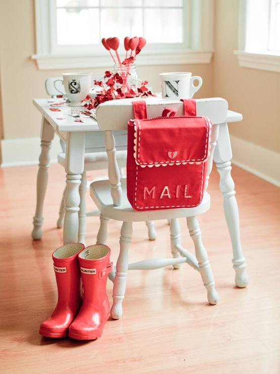 lovely-sweet-table-in-Red-Home decoration ideas for February 14th 