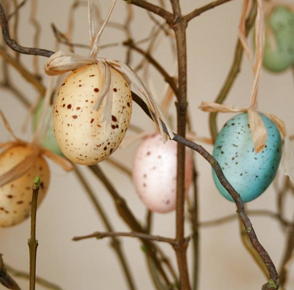 Creative Faux Easter Eggs-12 Atrractive and Amusing Ideas for Home Decorations