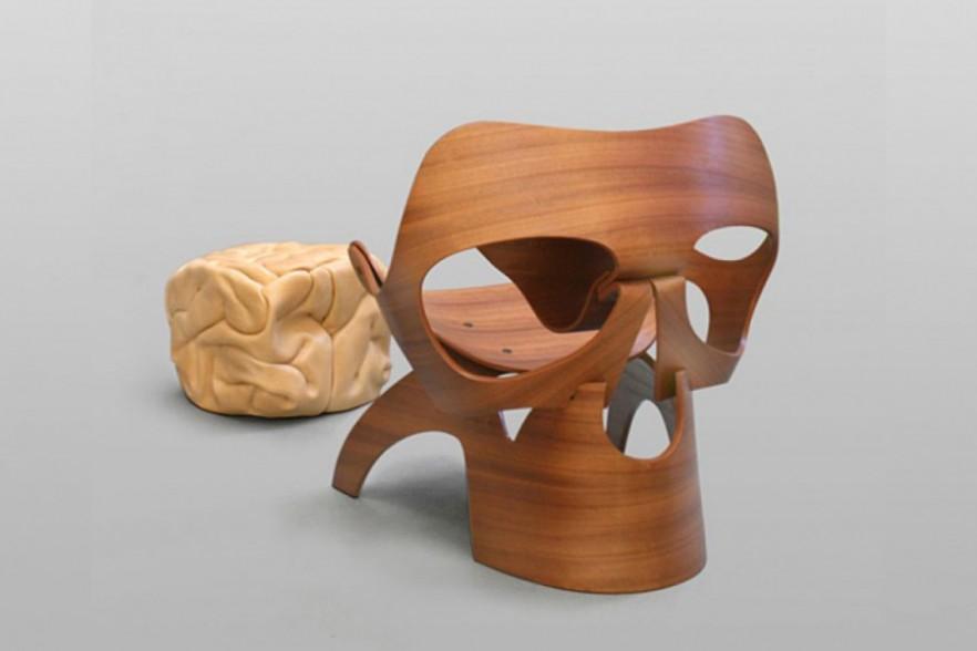 Skull chair by Vladi Rapaport - A Surreal Masterpiece