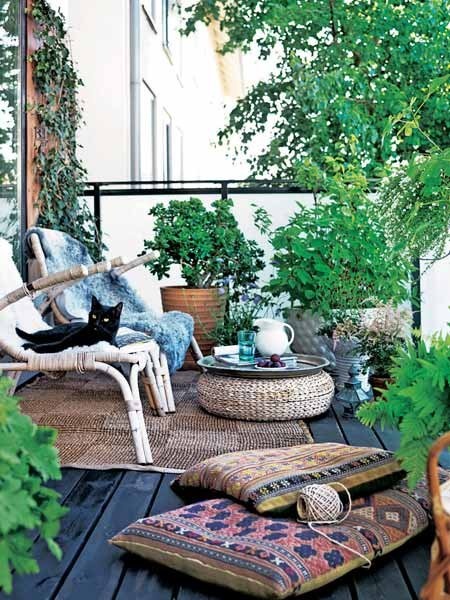 cozy-patio-furniture-made-out-of-bamboo- Contemporary Outdoor Garden Ideas 