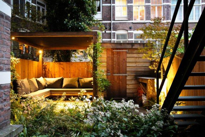 Personal secret garden in the backyard - 10 Tips for Creating a Home Paradise in Urban Areas