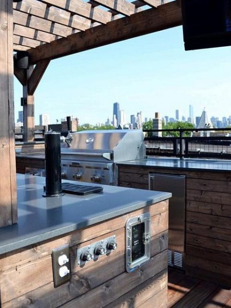 rooftop-outdoor-kitchen-overlooking-the-city- 20 Ideas and Examples of Well-Arranged Outdoor Areas