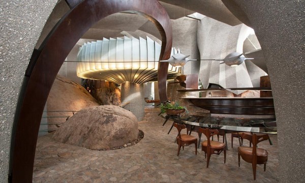 Creative modern interior design concepts-Organic Desert Residence - Architecture and Interior Design