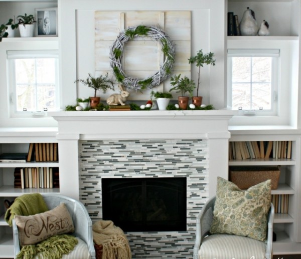 Holiday wreath, flowers and bunny figurine-Fantastic Easter Fireplace Mantle Decorating Ideas