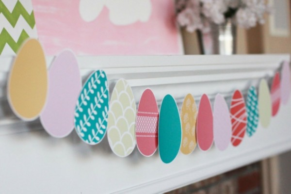 Paper colorful eggs garland-Fantastic Easter Fireplace Mantle Decorating Ideas