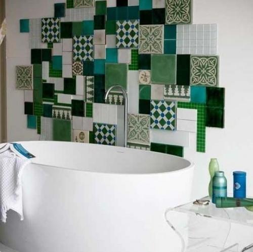 Bathroom decorating with creative elements in green color on the wall
