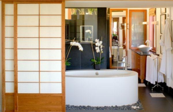 Japanese style bathroom