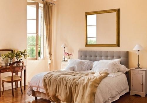 Summer villa - traditional bedroom design in pale orange and pink