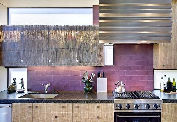 Purple Royal accents in a modern kitchen with contemporary look