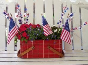 4th of July Home Decorations in Americana Style