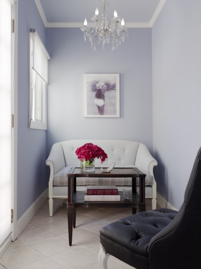 Girly corner in a modern home in traditional style with red accents