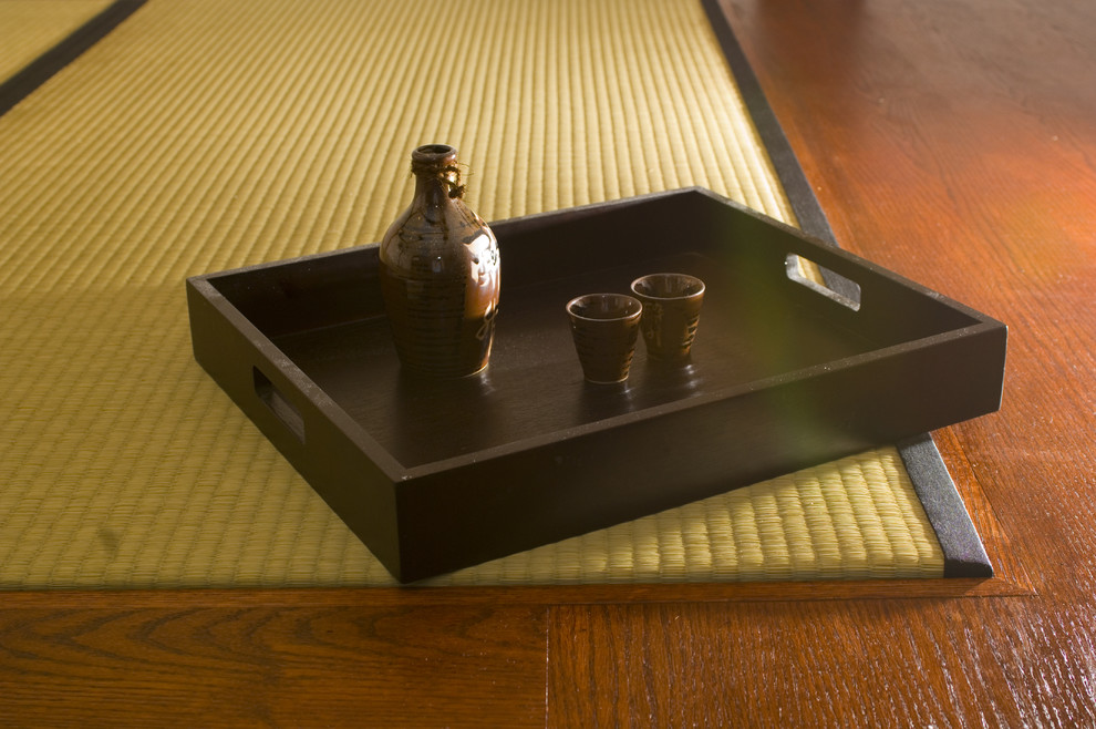 Japanese family room with tatami mats that create relaxing atmosphere